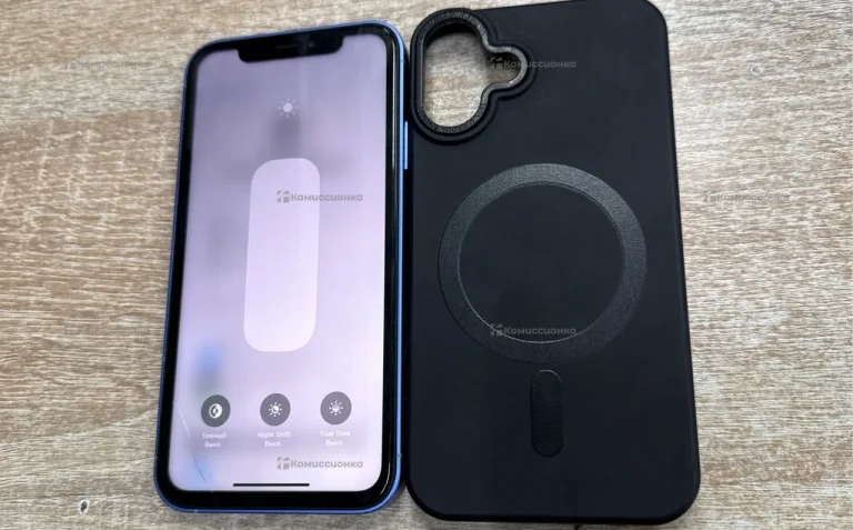 Apple iPhone XR 3/128 ГБ