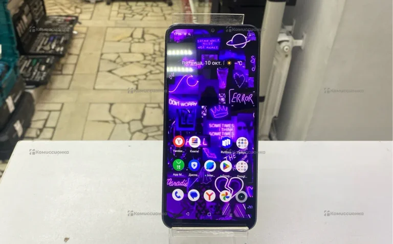 Realme C33 4/128 ГБ