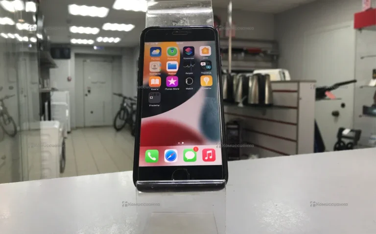 Apple iPhone 7 2/32 ГБ