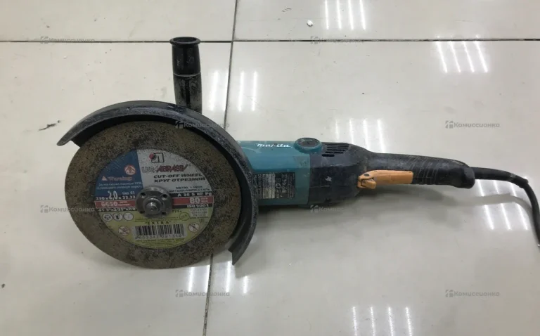 УШМ makita GA9010C