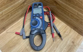 DT-3340 Клещи электроизмерительные