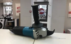 Купить УШМ Makita 9558HB (Реплика) б/у , в Курган Цена:1490рублей