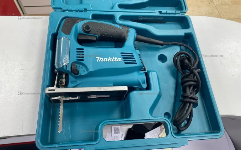 Электролобзик makita 4329