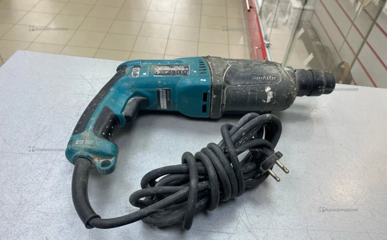 Перфоратор makita HR2470