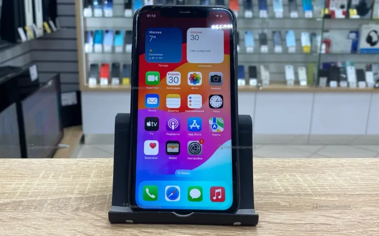 Apple IPhone 11 64 ГБ