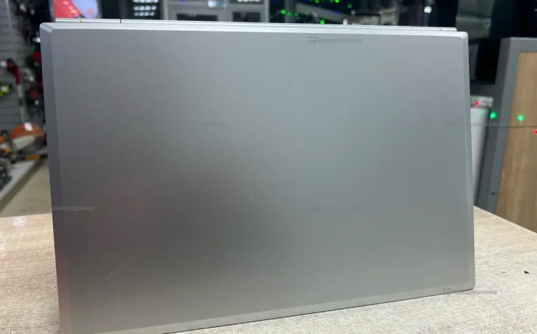 Ноутбук  Default X133D4