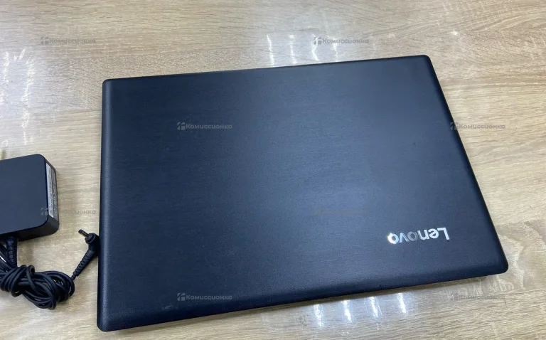 Ноутбук  Lenovo 80tj