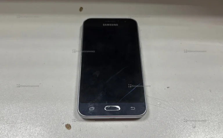 Samsung Galaxy J1 1/8 ГБ