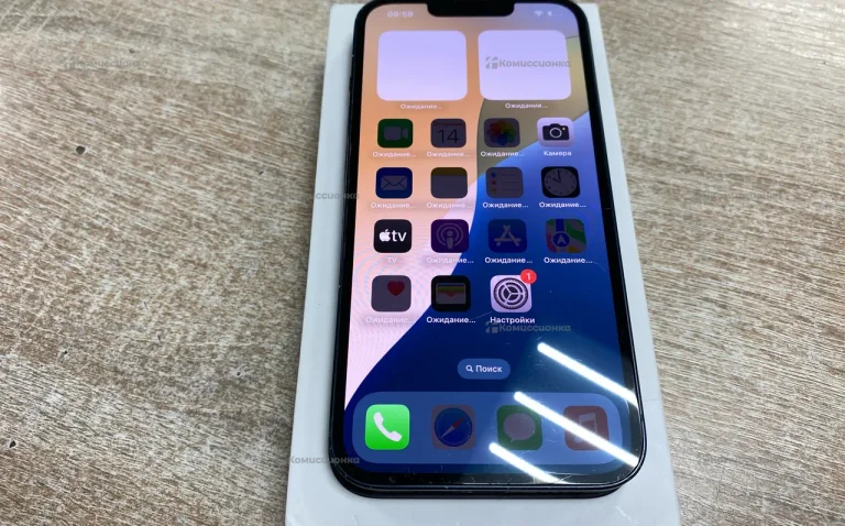 Apple iPhone 13 4/128 ГБ