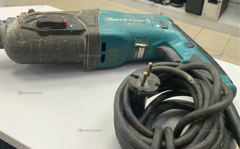 Перфоратор makita HR2470