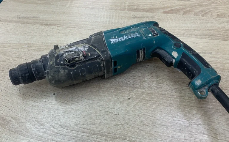Перфоратор makita HR2470