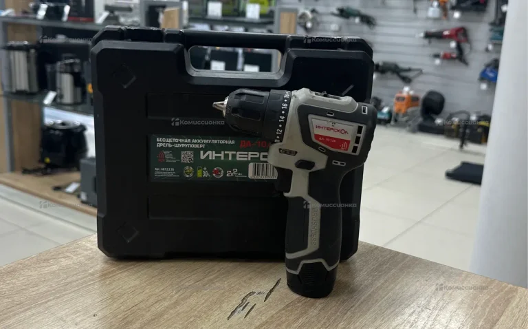 Бесчеточный шуруповерт Интерскол да-10/12в