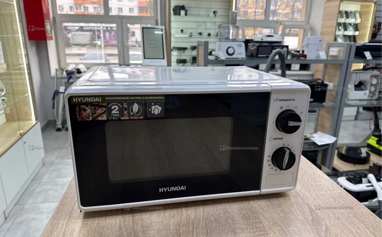Микроволновая печь  Hyundai Hym-M2041