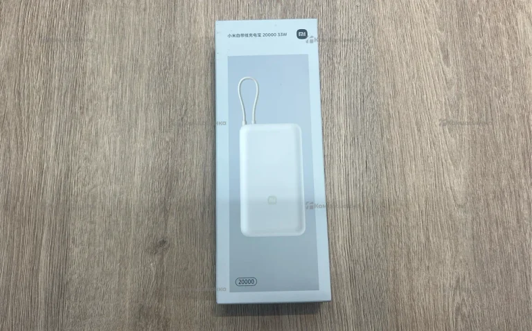 Аккумулятор Xiaomi 33W Power Bank With Cable USB-C 20000mAh PB2030MI (бежевый)