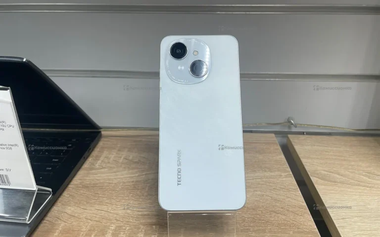 Tecno Spark Go 1 3/64 ГБ