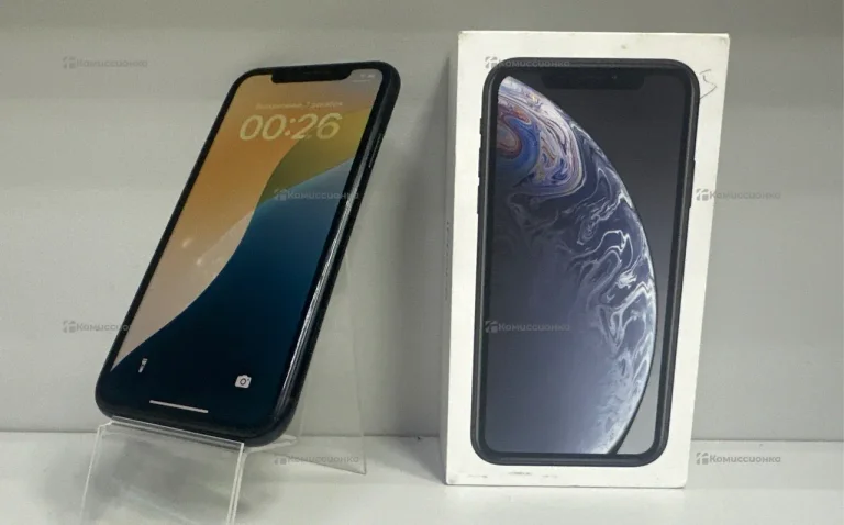 Apple iPhone XR 3/64 ГБ