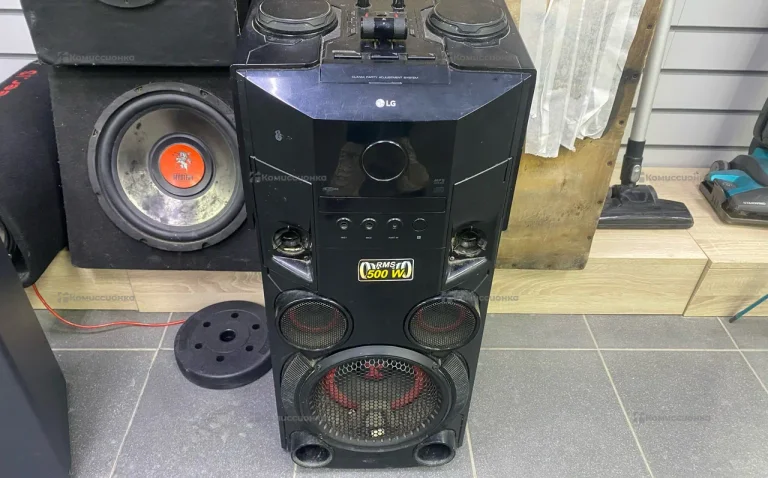 Колонка  LG OM6560 500W