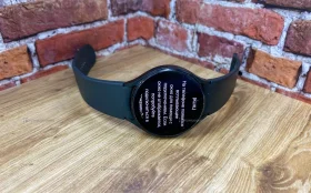 Часы  Galaxy watch 4