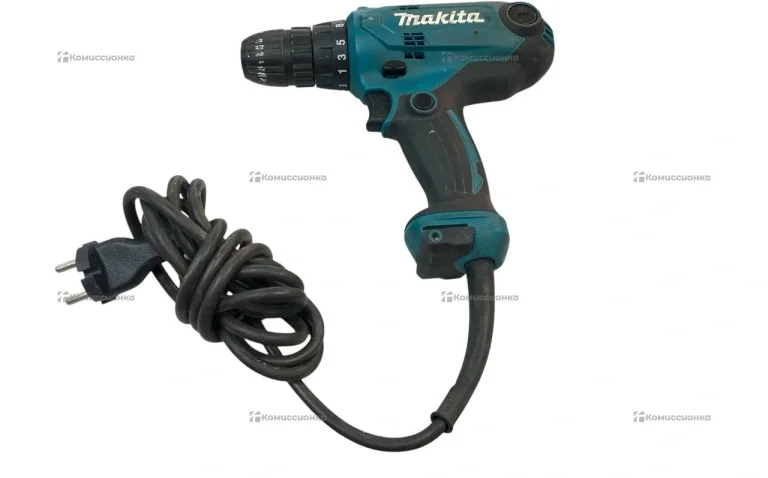 Сетевая дрель-шуруповерт Makita DF0300