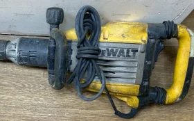 Отбойный молоток DEWALT D 25902