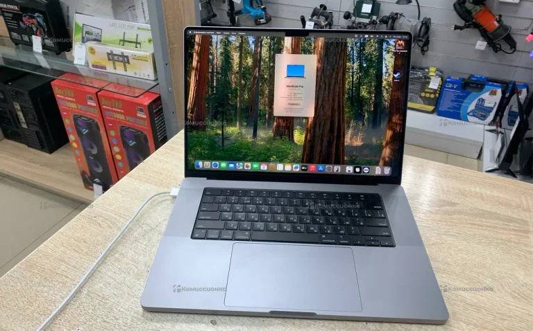 Ноутбук Apple MacBook Pro 16