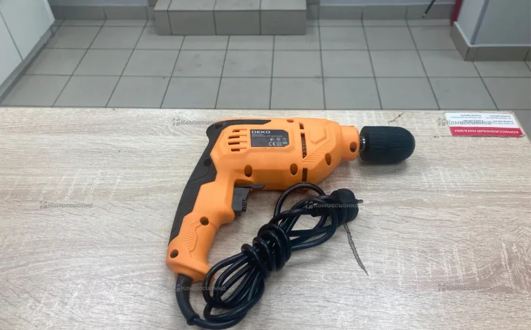 Дрель Deko dkid600w
