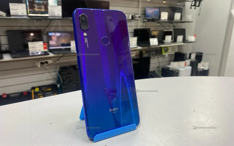 Телефон Xiaomi Redmi Note 7 3/32Gb
