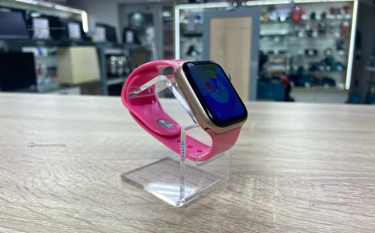 Часы  Apple Watch 4 40mm