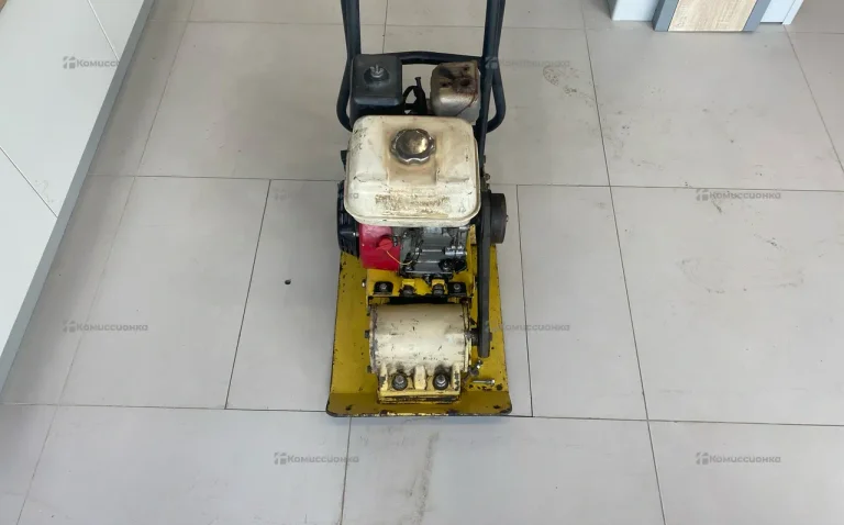 Вибро плита Двигатель Honda GX160