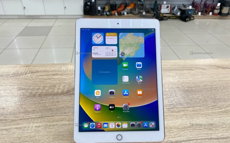 Планшет Apple iPad Pro 9.7 128Gb Wi-Fi