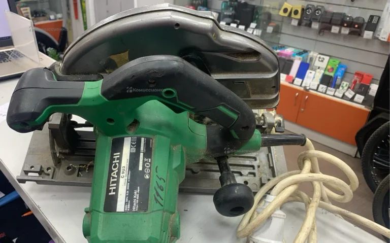 Циркулярная пила Hitachi C 9U3