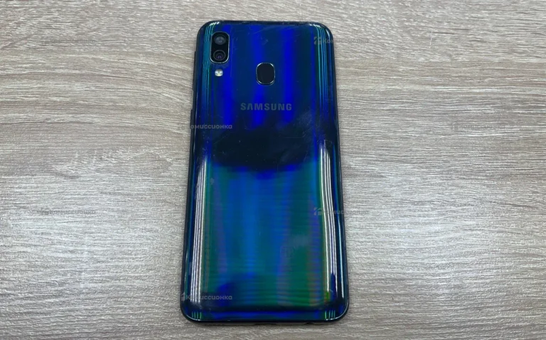Samsung Galaxy A40 4/64Gb