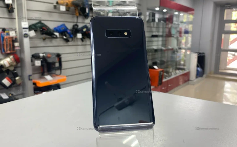 Samsung Galaxy S10e 6/128Gb