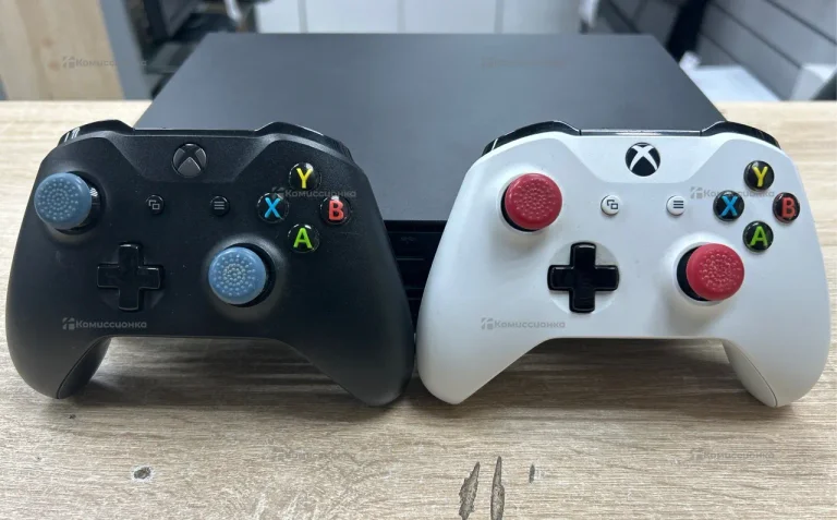 Приставка Xbox one X 1Tb