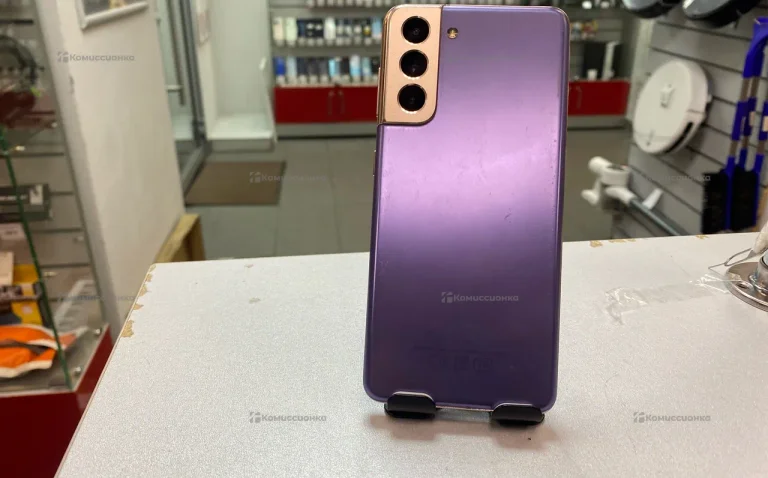 Samsung Galaxy S21 8/128 ГБ