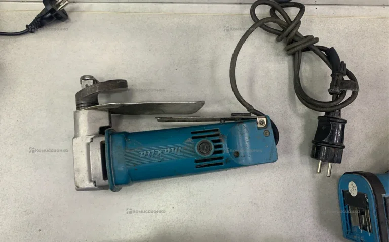 Ножницы Makita JS1600