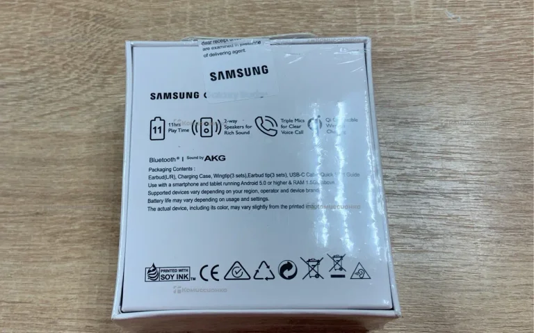Наушники Samsung buds + (реплика)