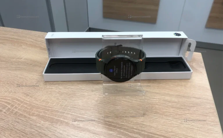 Часы  Samsung Galaxy Watch 7 44mm LTE
