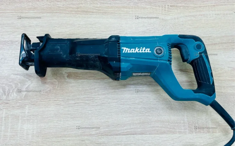 сабельная пила JR3051T