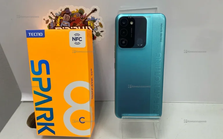 Tecno Spark 8C 3/64 ГБ