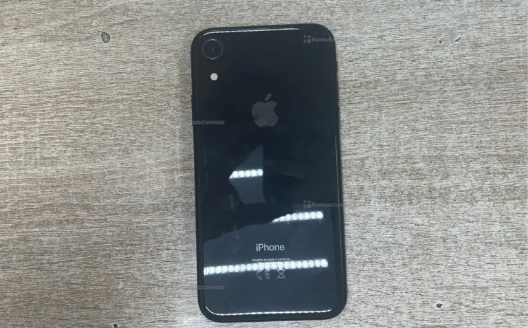 Apple iPhone XR 3/64 ГБ