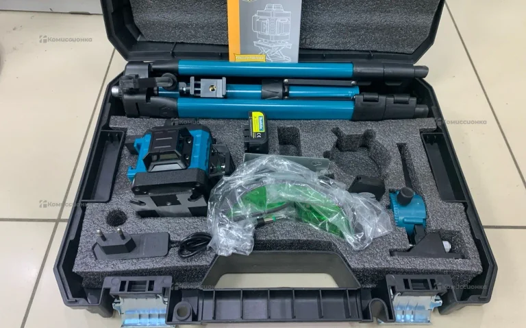 Лазерный уровень Makita 4D