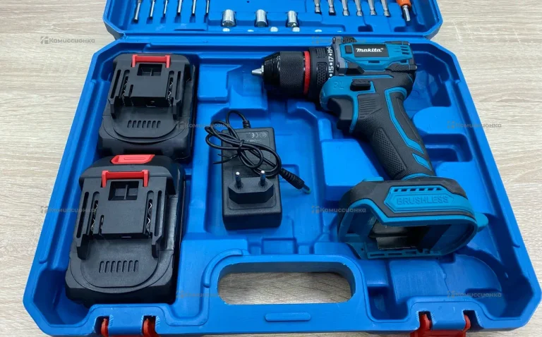 Дрель-шуруповерт безщет. Makita 65NM+насадки