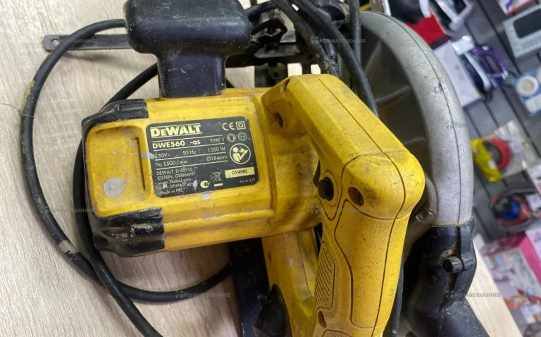 Циркулярная пила Dewalt OWE S60 QS