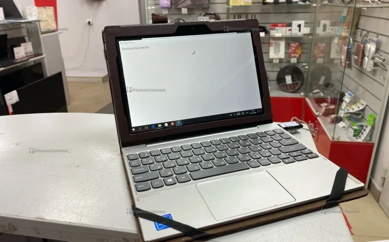 Ноутбук -планшет Lenovo atom