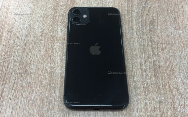 Apple iPhone 11 4/128 ГБ
