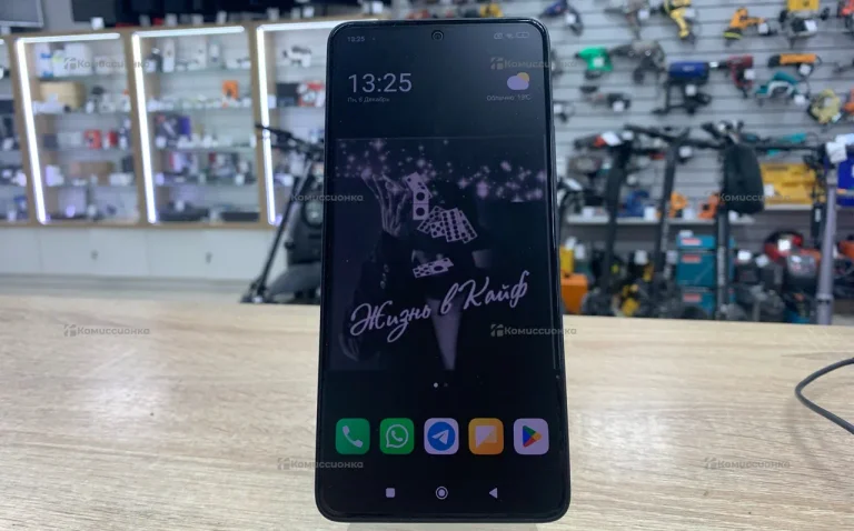 Xiaomi Redmi Note 13 6/128 ГБ