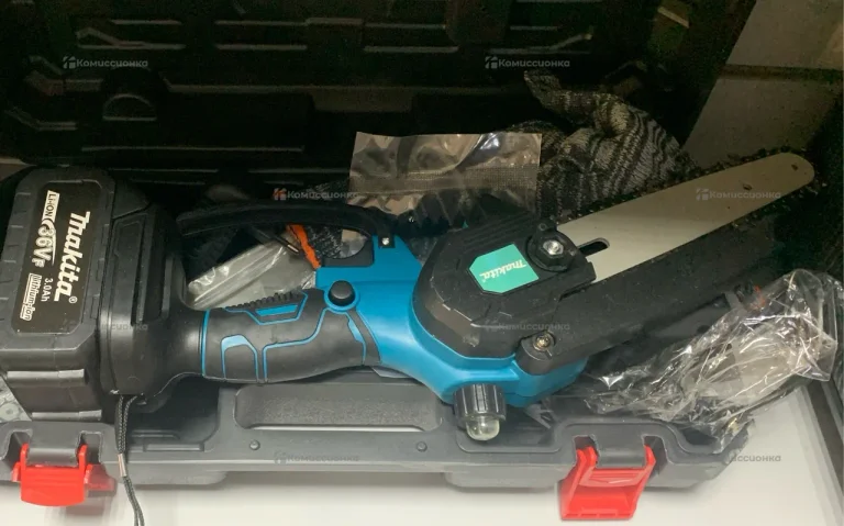 Сучкорез аккумуляторный Makita