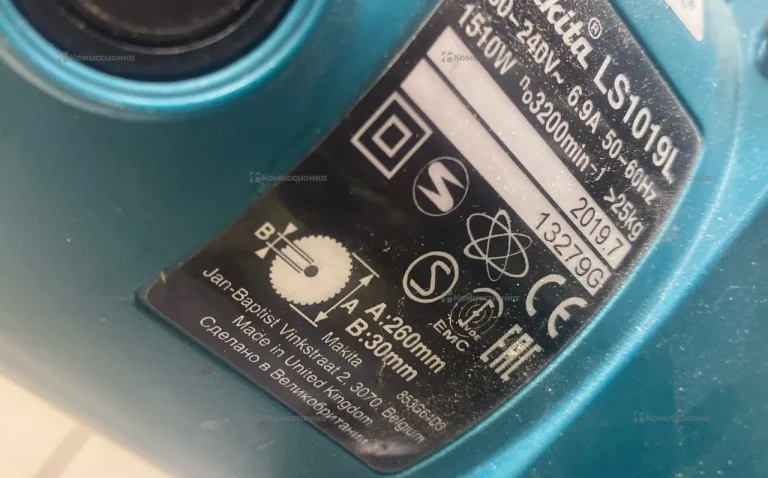 Торцовочная пила Makita LS1019L