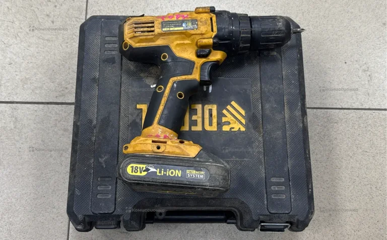 Дрель-шуруповерт аккумуляторная Denzel CDL-18-02BM